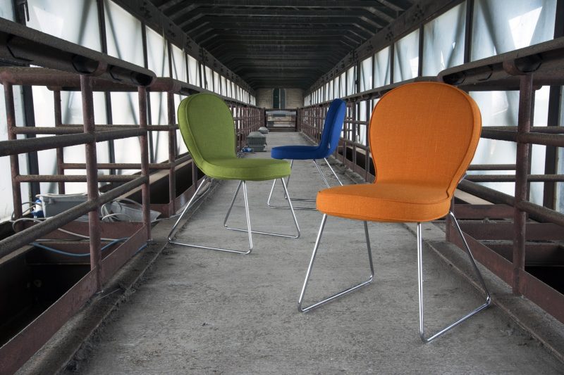 B42 - scaune moderne lux